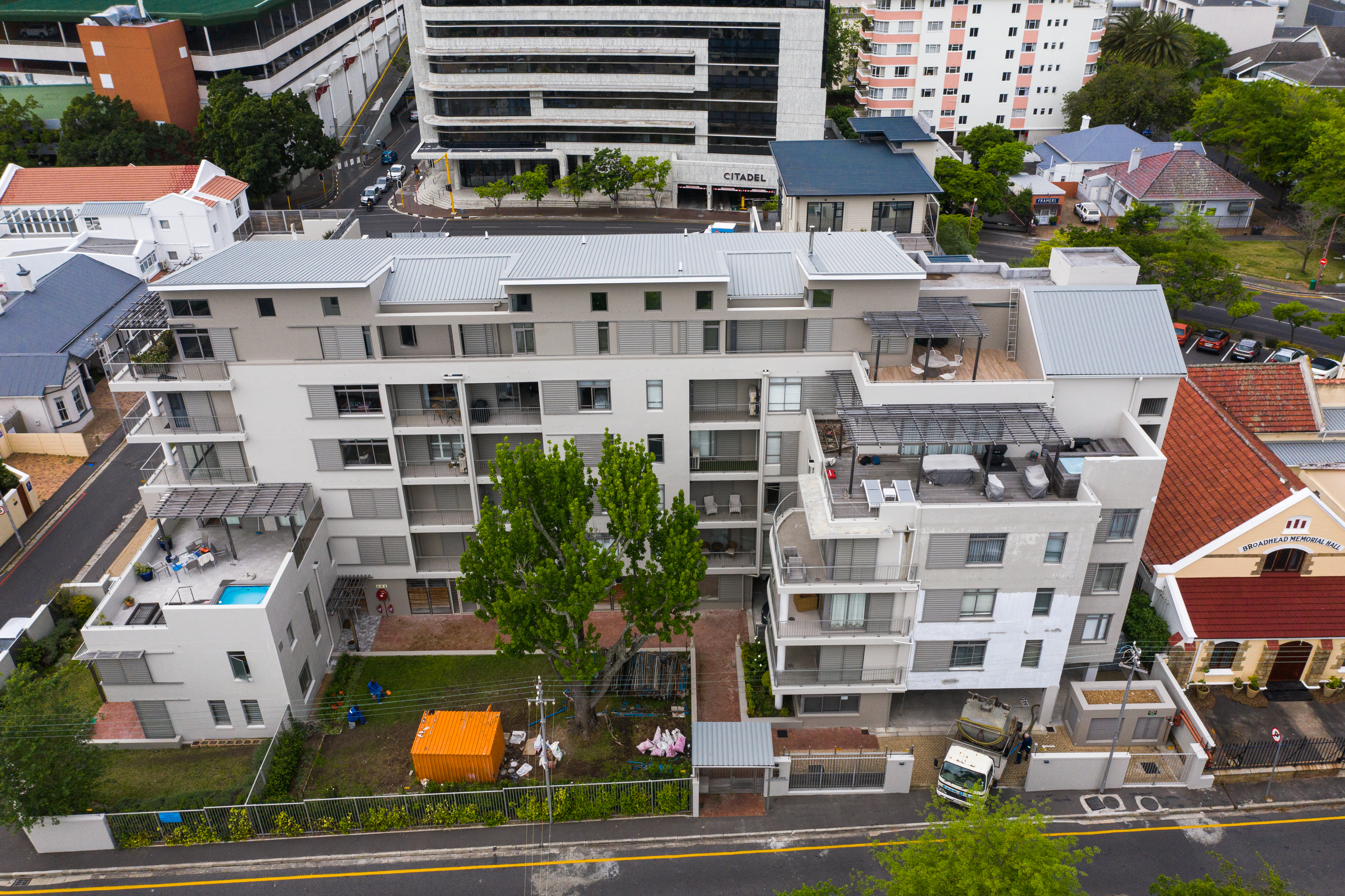 3 Grove Walk